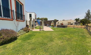 Casa en Venta en El Álamo Country Club, en Celaya, Gto.