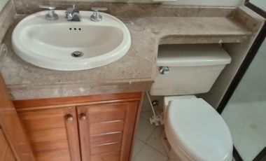 casa en arriendo en cabecera del llano. Cod A1410700