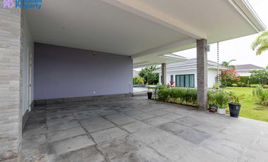 Luxury Pool Villa in Hua Hin/Cha-am at The Clouds