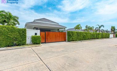 Luxury Pool Villa in Hua Hin/Cha-am at The Clouds