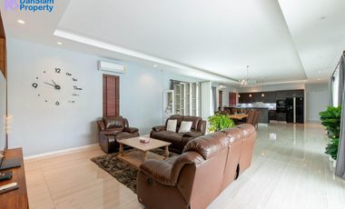 Luxury Pool Villa in Hua Hin/Cha-am at The Clouds