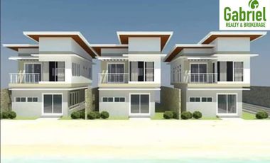 4-Bedroom Single Houses with beach front in Liloan