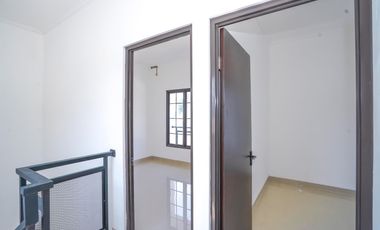 Rumah SHM 2 Lt Hadap Timur 10 Mnt ke RS Citra Medika Depok J-34093
