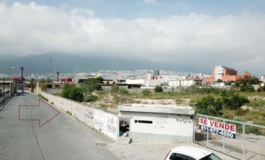 Venta de Terreno  10,100M2 Lincoln Monterrey
