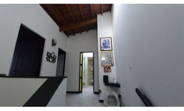 CASA VENTA SANTA MONICA MEDELLN UNIFAMILIAR  Y ESQUINERA