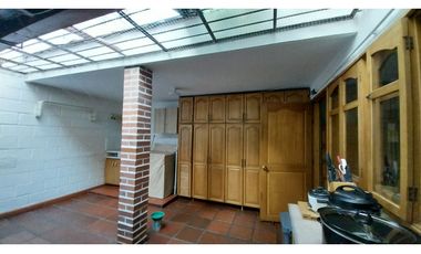 CASA VENTA SANTA MONICA MEDELLN UNIFAMILIAR  Y ESQUINERA