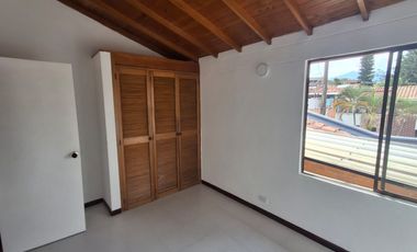 casa en arriendo en el dorado. Cod A216301