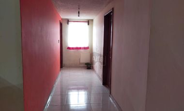 Venta casa en San Juan la Isla Rayon, con un jardín de 500 m2, aprox. con todos los servicios