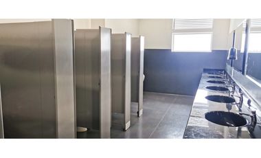 ARRIENDA BODEGA 18000 M2 UBICADA EN MOSQUERA