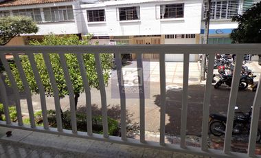 COD. 5753 - SE ARRIENDA CASA - BARRIO: CONUCOS