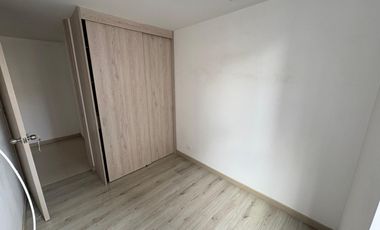apartamento en arriendo en prados de sabaneta. Cod A512357