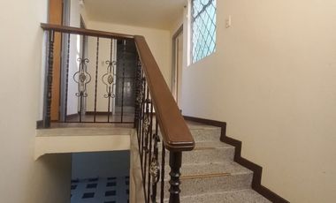 casa en arriendo en la castellana. Cod A7225901