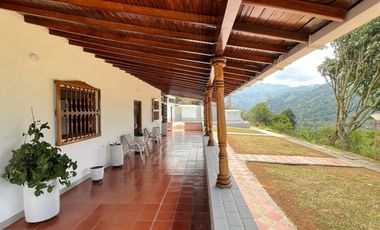 finca en arriendo en hato viejo. Cod A9433113