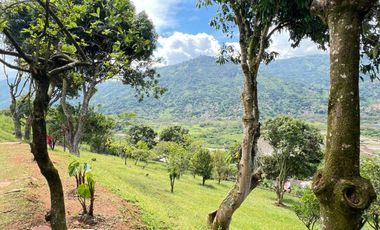finca en arriendo en hato viejo. Cod A9433113