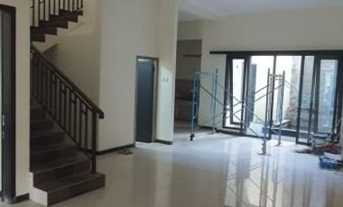 Disewa Rumah Woodland Citraland, Minimalis , Surabaya Barat