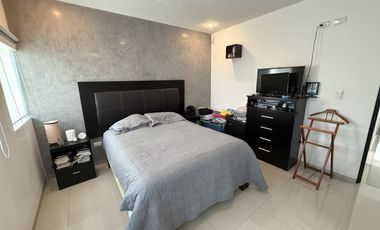 NORPONIENTE RUSCELLO MUY BELLA Y FUNCIONAL