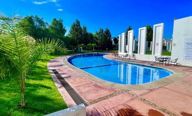 NORPONIENTE RUSCELLO MUY BELLA Y FUNCIONAL