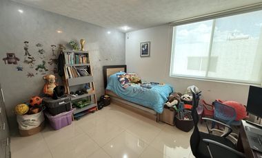 NORPONIENTE RUSCELLO MUY BELLA Y FUNCIONAL