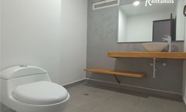casa en arriendo en las lomas poblado. Cod A775443
