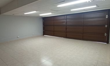 casa en arriendo en las lomas poblado. Cod A775443