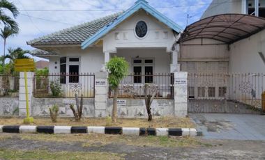 Rumah Usaha Cocok Untuk Kos-Kosan Dijual Jati Sidoarjo KT