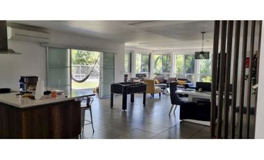 SE VENDE CASA EN LLANOS DE CURUNDU $698,500