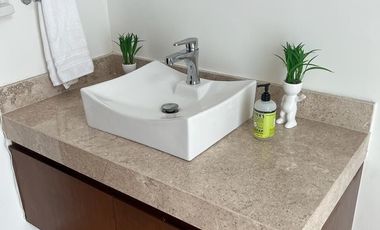 DEPARTAMENTO EN RENTA FRENTE AL MAR EN SAN BRUNO