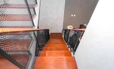 Rumah Siap Huni 4 Menit ke Stasiun Pondok Cina Hadap Selatan J-39001