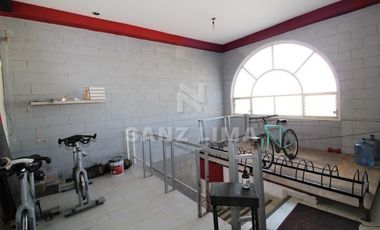 CORTAZAR: MAGNIFICO SALON DE EVENTOS, EXCELENTE ILUMINACION E INSTALACIONES