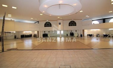 CORTAZAR: MAGNIFICO SALON DE EVENTOS, EXCELENTE ILUMINACION E INSTALACIONES