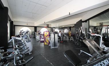 CORTAZAR: MAGNIFICO SALON DE EVENTOS, EXCELENTE ILUMINACION E INSTALACIONES