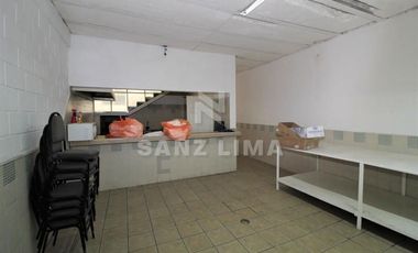 CORTAZAR: MAGNIFICO SALON DE EVENTOS, EXCELENTE ILUMINACION E INSTALACIONES