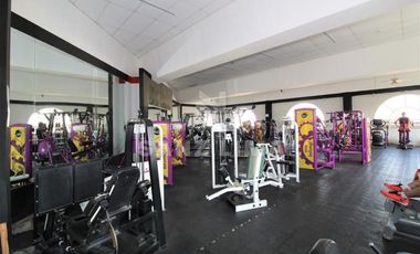 CORTAZAR: MAGNIFICO SALON DE EVENTOS, EXCELENTE ILUMINACION E INSTALACIONES