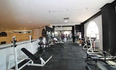 CORTAZAR: MAGNIFICO SALON DE EVENTOS, EXCELENTE ILUMINACION E INSTALACIONES