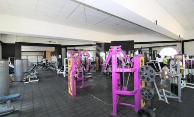 CORTAZAR: MAGNIFICO SALON DE EVENTOS, EXCELENTE ILUMINACION E INSTALACIONES