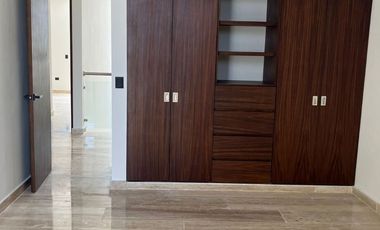 Casa en venta al norte de Mérida en privada zona Cittadela