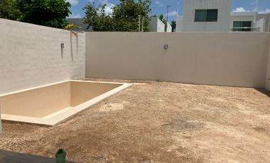 Casa en venta al norte de Mérida en privada zona Cittadela