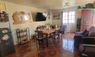 Casa en enta en la población Juan Pablo II