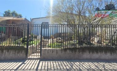 Casa en enta en la población Juan Pablo II