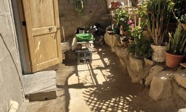 Casa en enta en la población Juan Pablo II