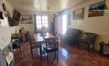 Casa en enta en la población Juan Pablo II