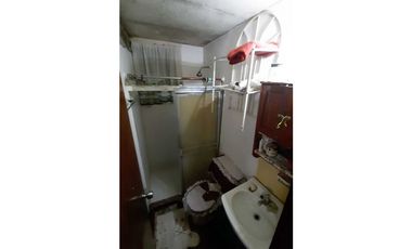 CASA EN REMATE EN LAS CUMBRES VILLA GRECIA CON 5 RECAMARAS