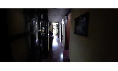 CASA EN REMATE EN LAS CUMBRES VILLA GRECIA CON 5 RECAMARAS