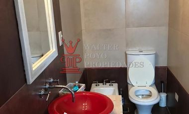 Venta casa en dos planatas 3 dorm. 3 baños 1 en suite, garaje.