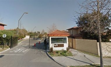 Linda y Cómoda casa en arriendo en Peñalolén