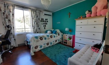 Linda y Cómoda casa en arriendo en Peñalolén
