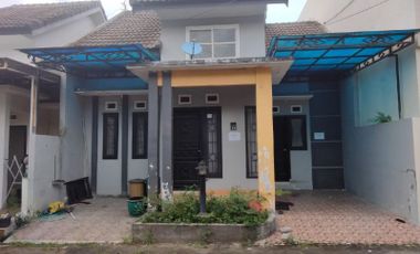 Rumah Murah Semi Furnish Jl Saxofone Dekat Kampus Kota Malang