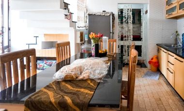 RUMAH SECOND SIAP HUNI LANTAI 4 HARGA MURAH DI DENPASAR BALI