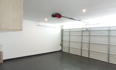 casa en arriendo en la riviera. Cod A400854