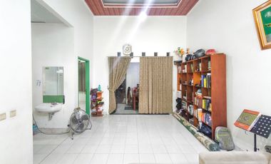 Rumah LT 119 Terawat 10 Mnt ke ITC BSD City 1 Lantai Bisa KPR J-36908